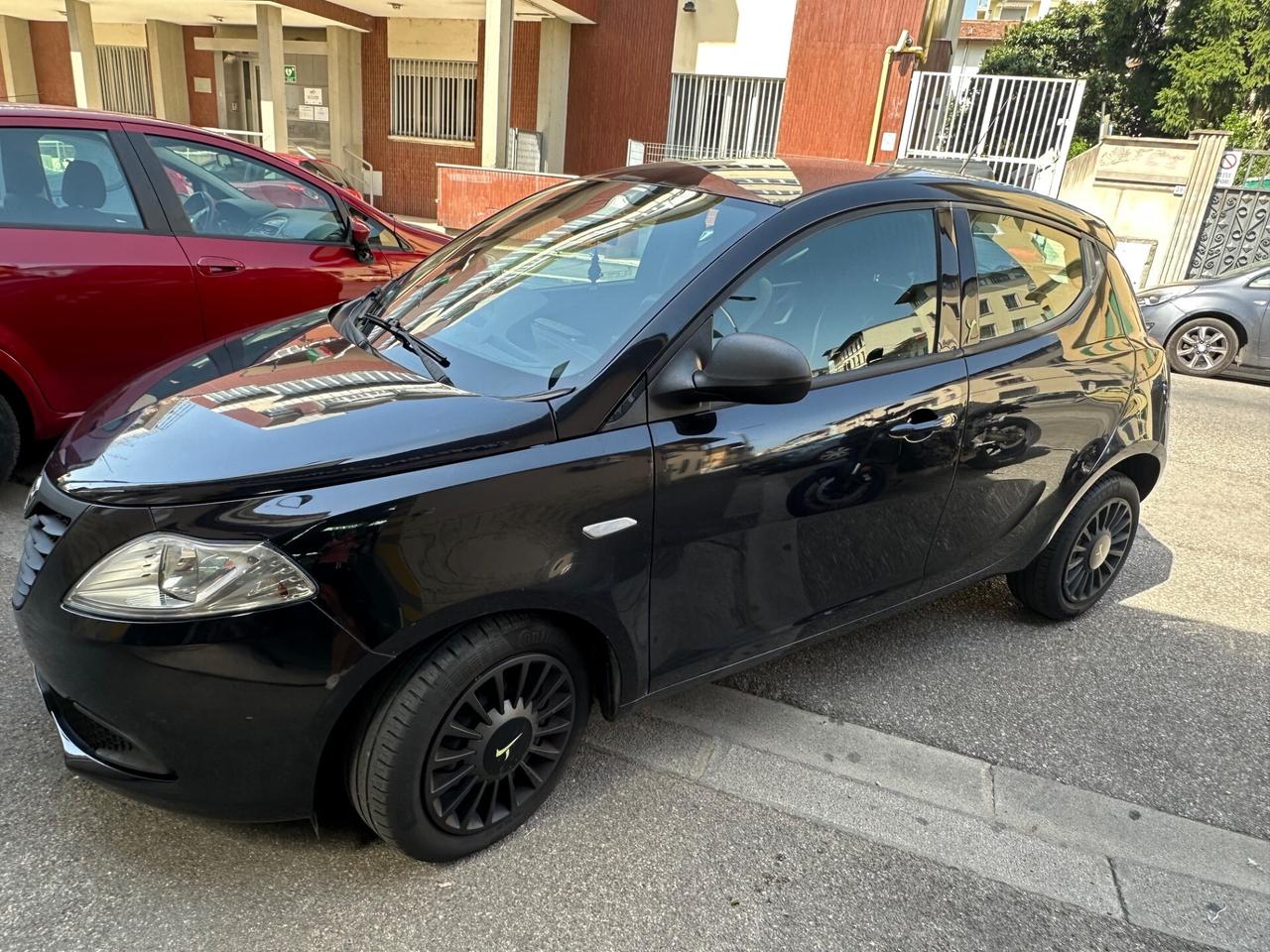Lancia Ypsilon Elefantino
