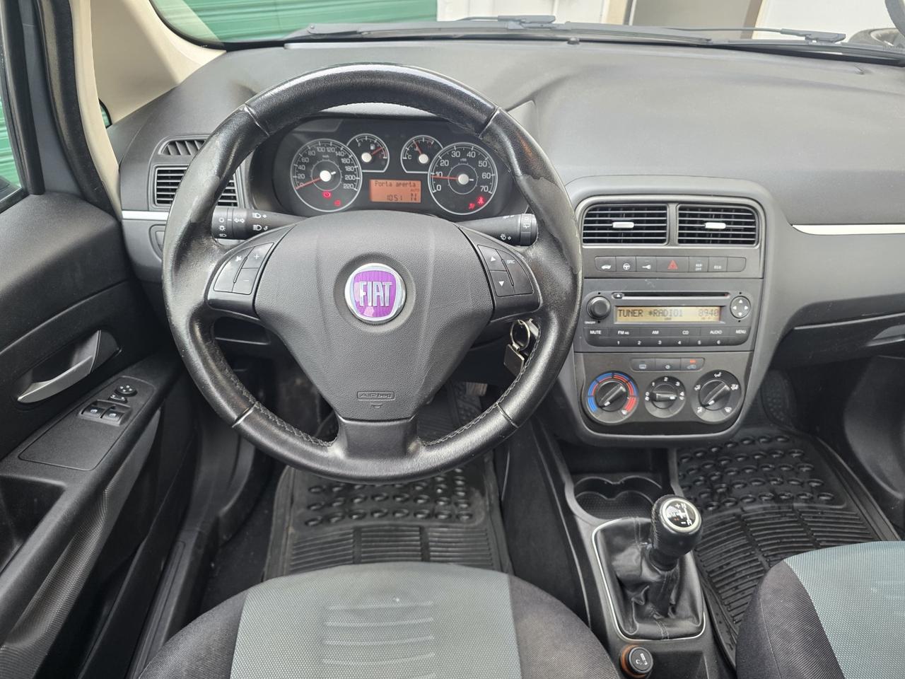 Fiat Grande Punto 1.4 5 porte AUTOMATICA