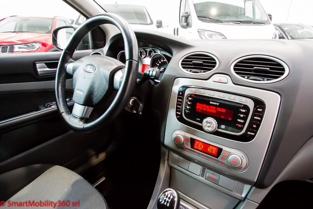 Ford Focus 1.6 TDCi (110CV) 5p. Tit. DPF