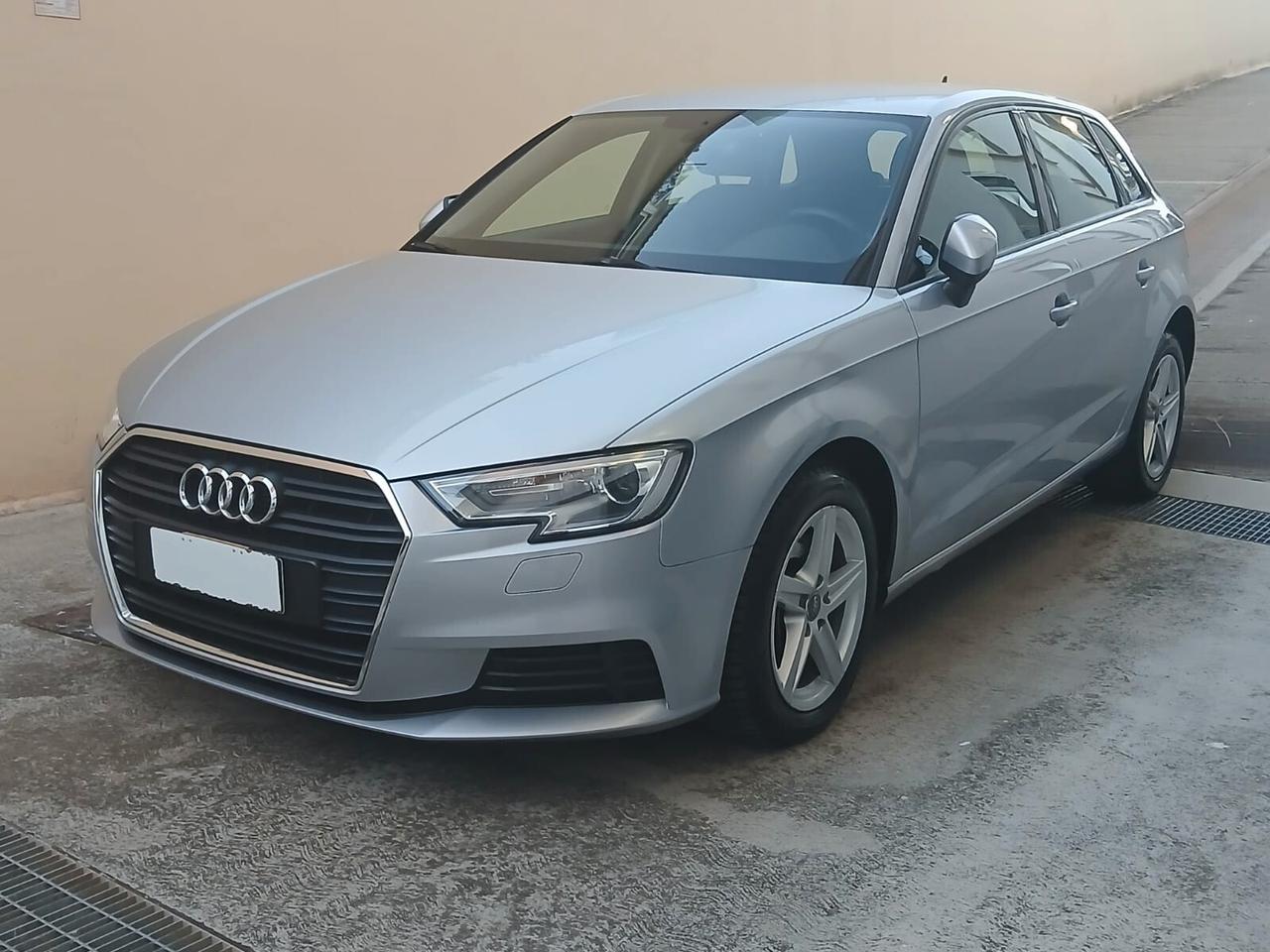 Audi A3 SPB 35 TDI S tronic Business