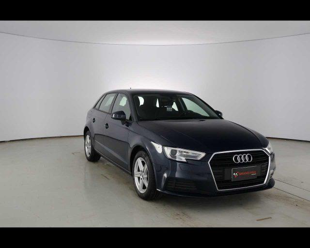 AUDI A3 SPB 1.6 TDI 116 CV Business