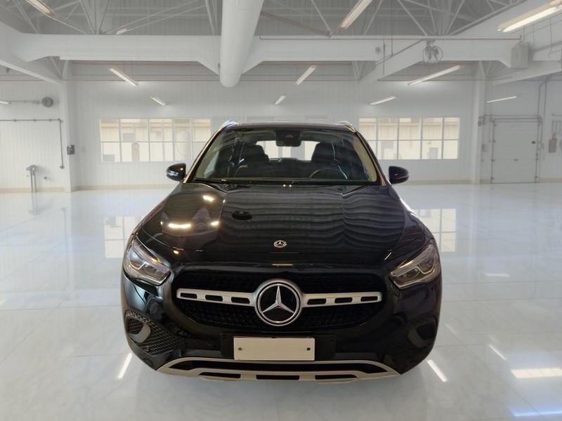 MERCEDES-BENZ GLA 200 Automatic Business Extra