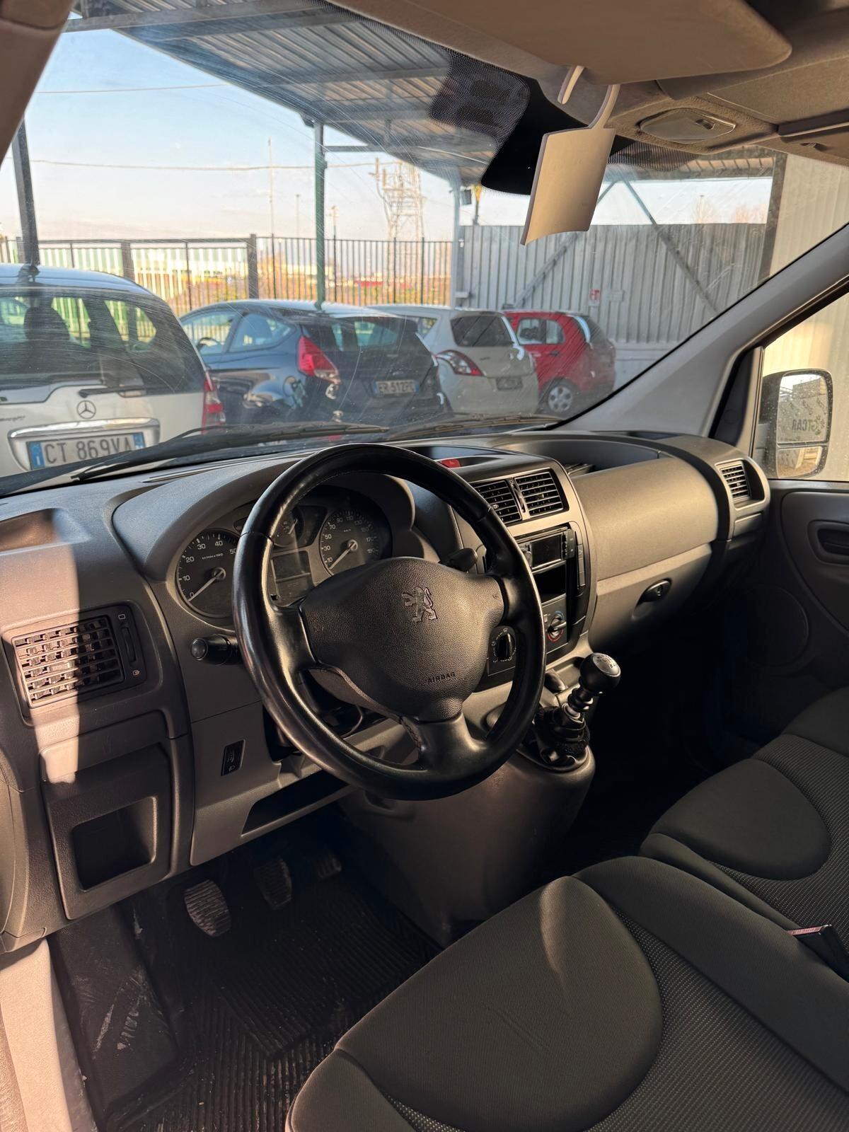 Peugeot Expert 2.0 HDi 120CV PC-TN 10Q Furgone