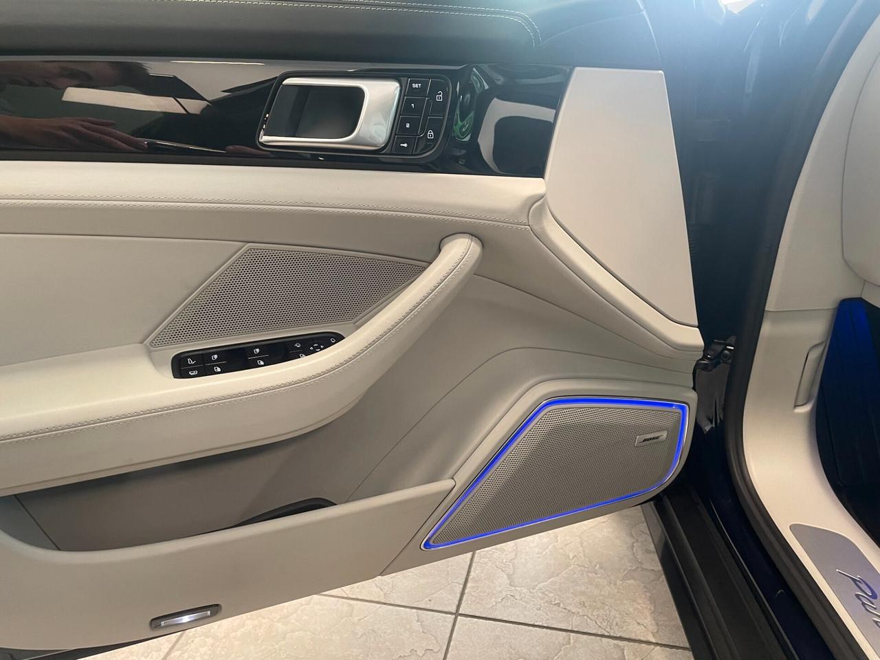 Porsche Panamera 2.9 4S E-Hybrid 560CV IVA ESPOSTA