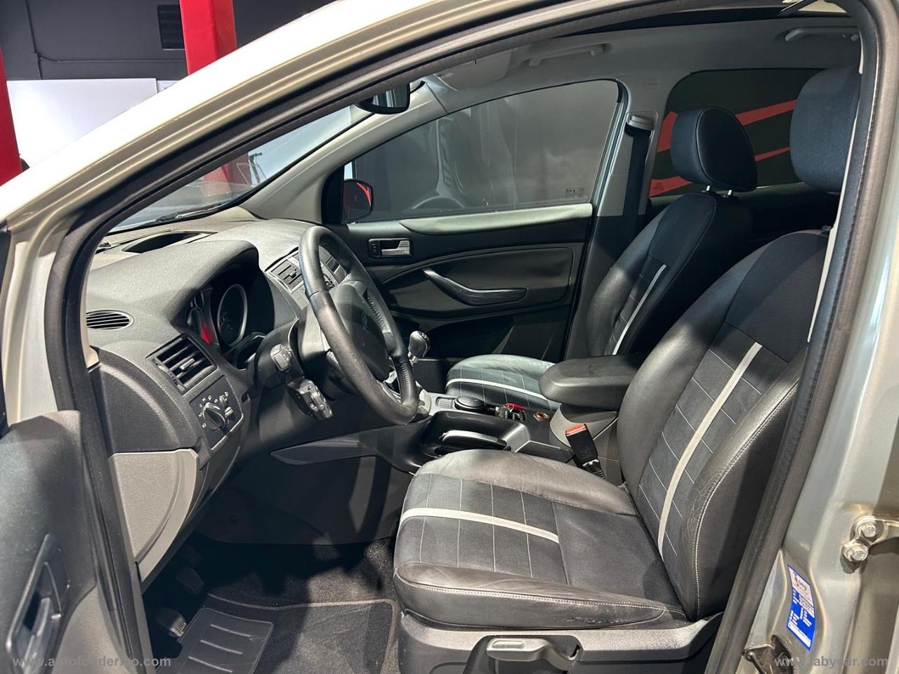 FORD Kuga 2.0 TDCi 136 CV 4WD Titanium