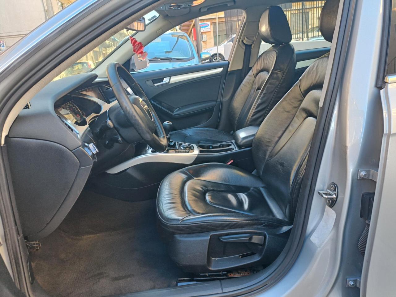 Audi A4 Avant 3.0 V6 TDI MANUALE