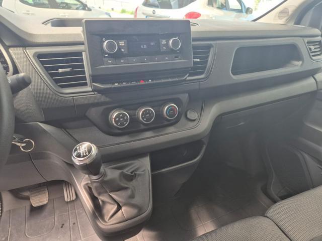 RENAULT Trafic BluedCi 110CV PC ZEN 9 POSTI-