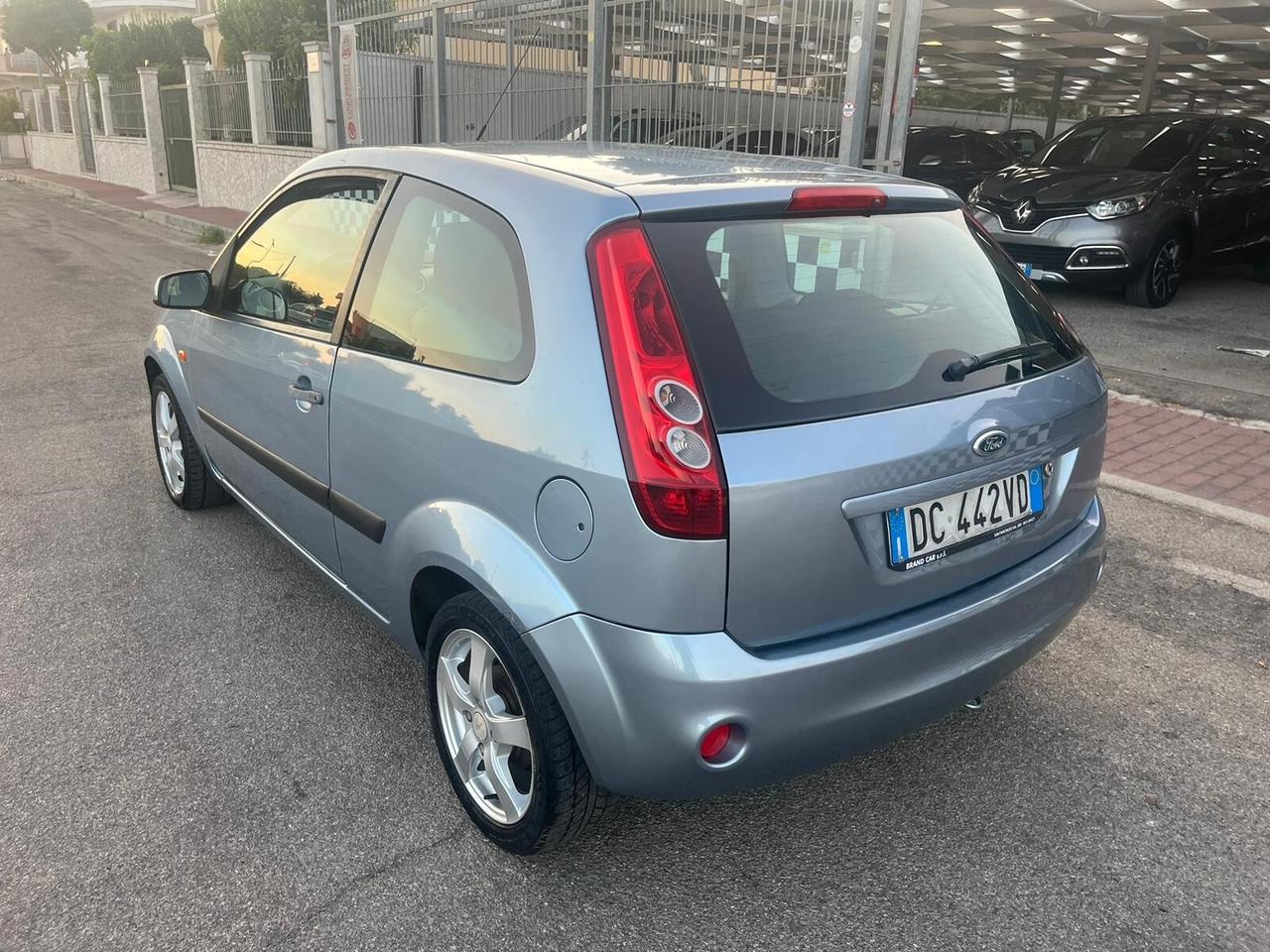 Ford Fiesta 1.4 TDCi 3p. Ghia 2006