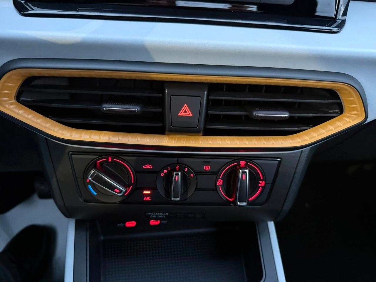 Seat Arona 1.0 TSI 95cv Style -FULL LED-CARPLAY