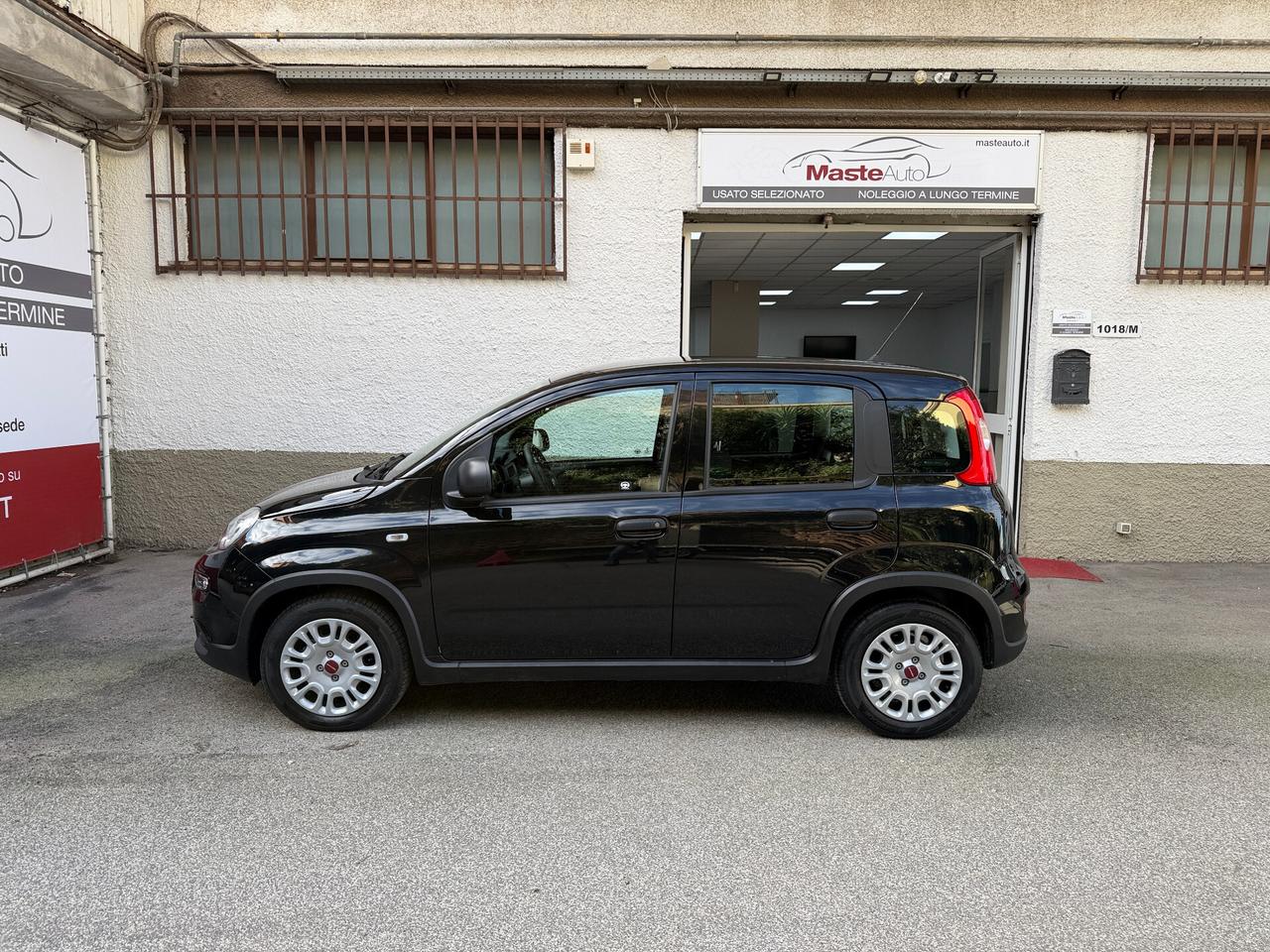 Fiat Panda 1.0 Hybrid – 05/2024 | km 0 – Neopatentati OK