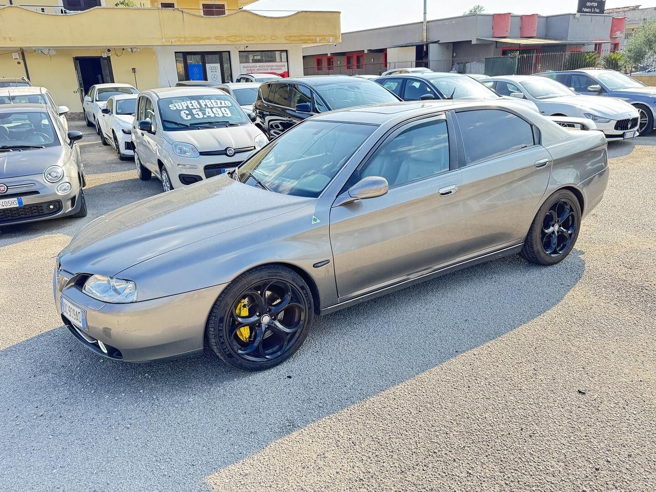 ALFA 166 2serie 2.4 JTD m-JET 20V distinct