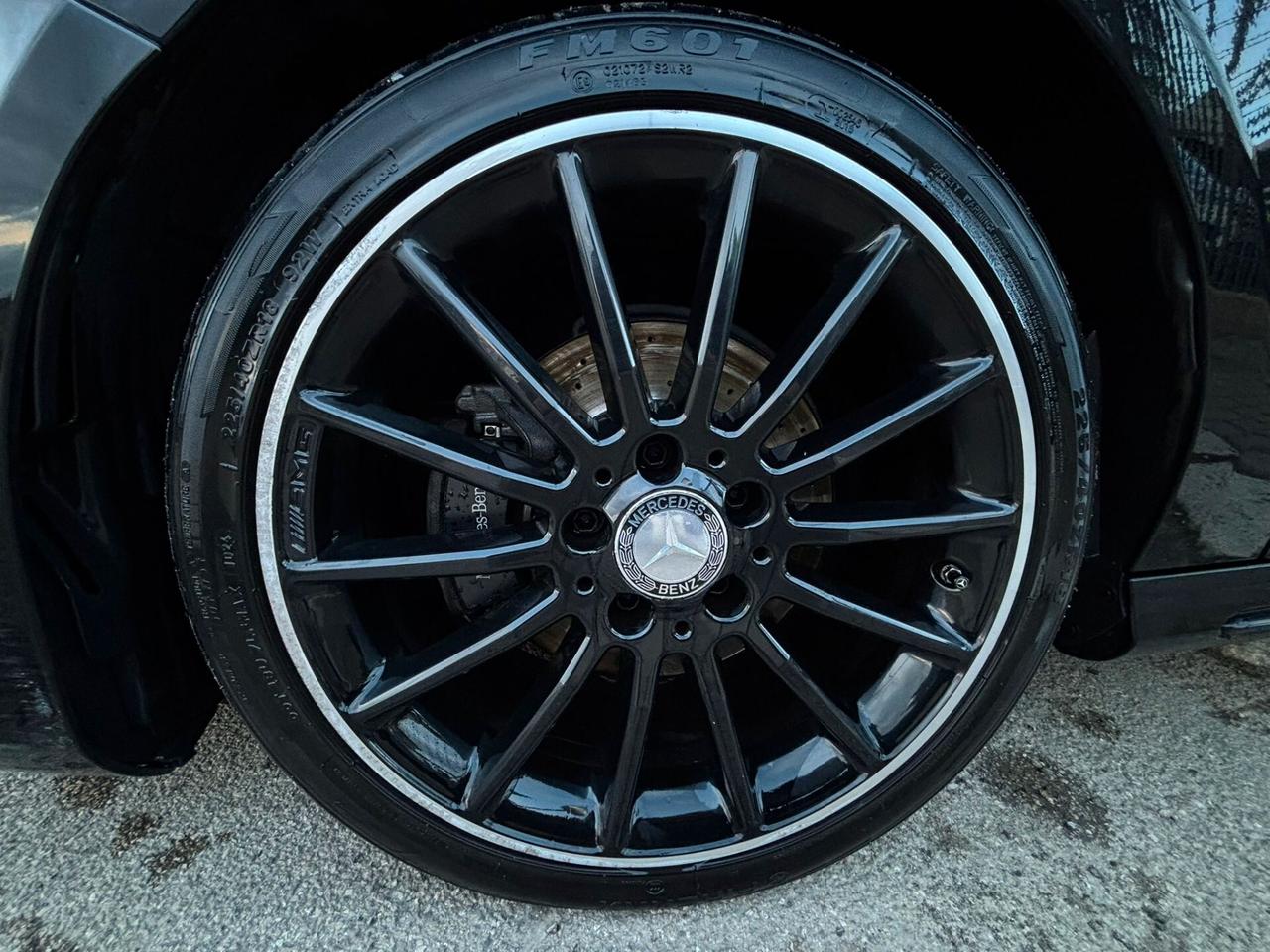 Mercedes A180d Premium Dark Night - 11/2016