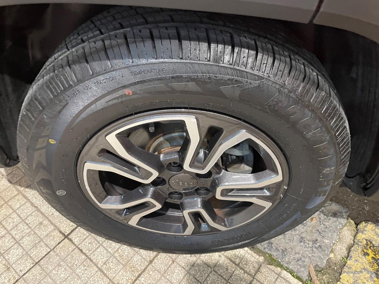 Jeep Renegade 1.6 Mjt DDCT 120 CV Longitude