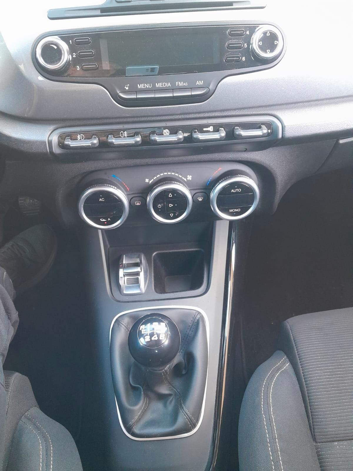 Alfa Romeo Giulietta 1.6 JTDm-2