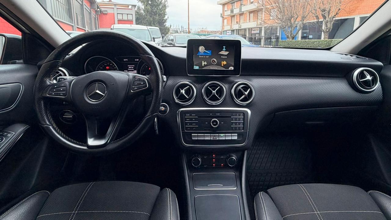 Mercedes-benz A 180 d Automatic Premium