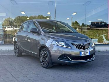 Lancia Ypsilon 1.0 FireFly 70cv Hybrid Silver Plus PROMO