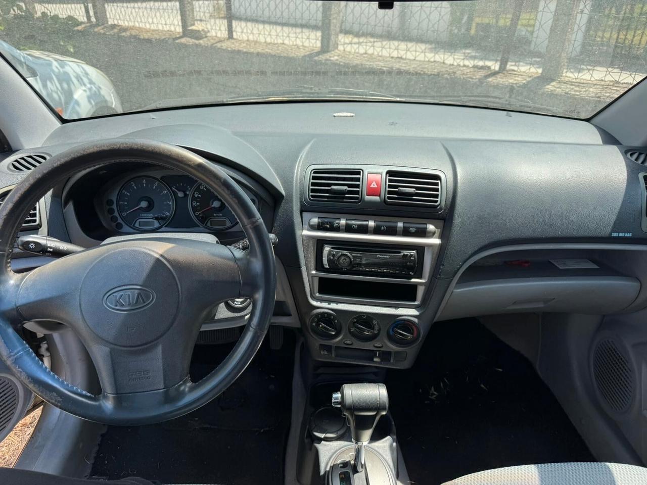 Kia Picanto 1.1 cambio automatico
