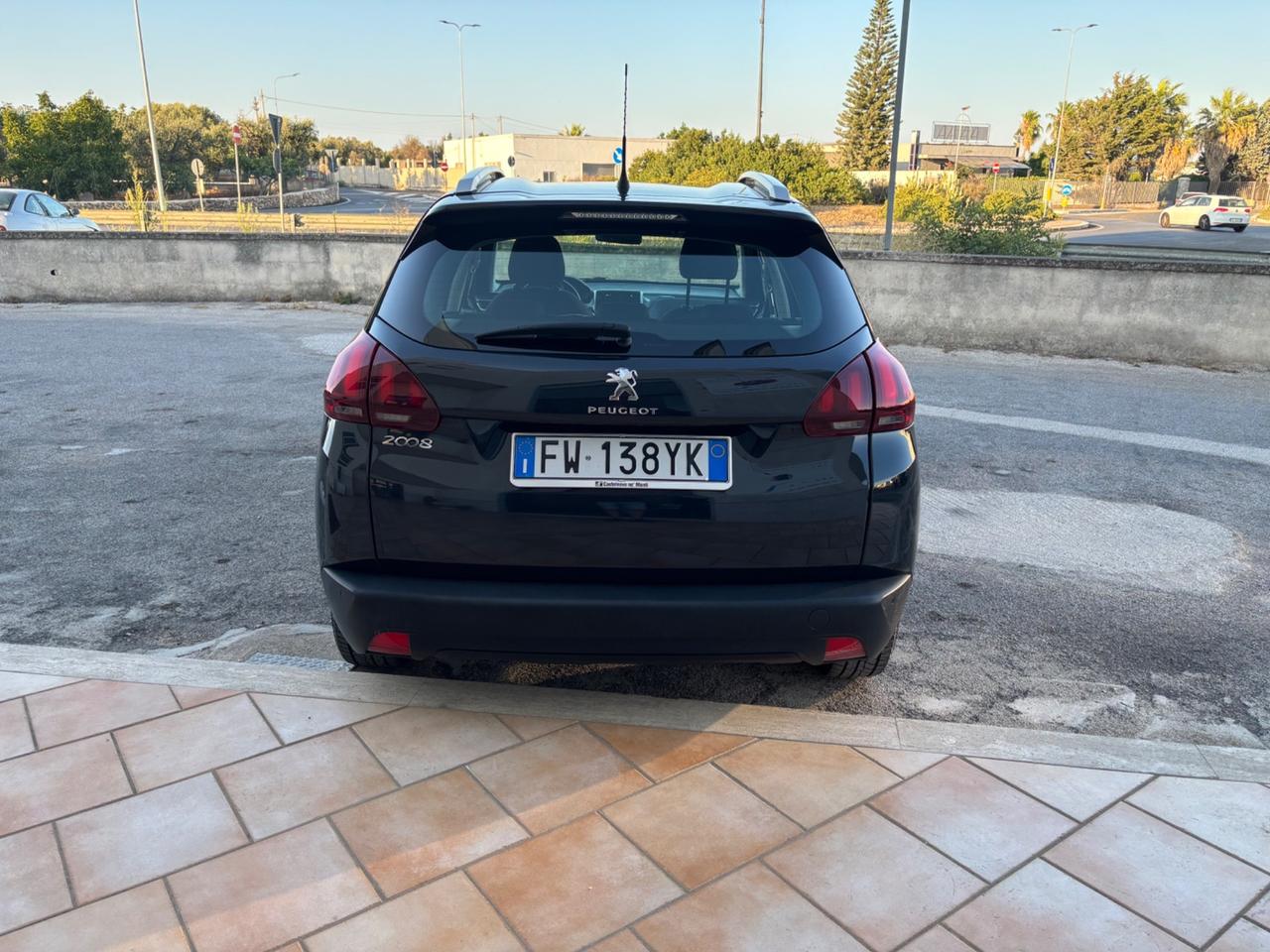 Peugeot 2008 BlueHDi 100 S&S Allure