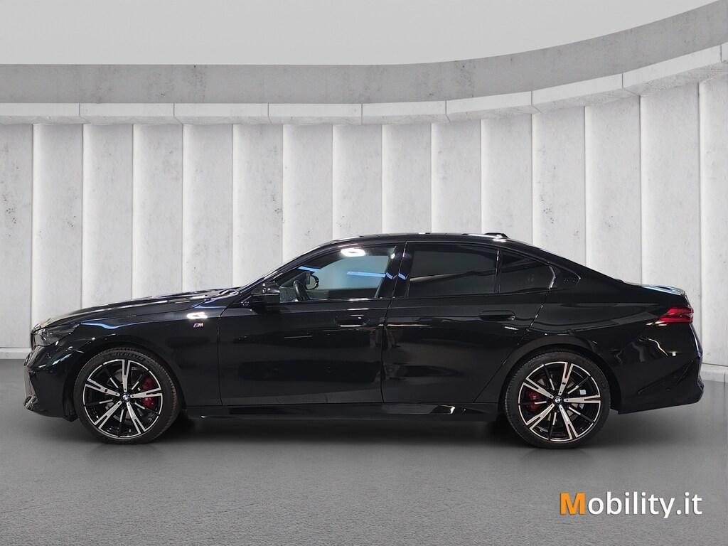 BMW Serie 5 Berlina 520 d 48V M Sport Pro xDrive Steptronic