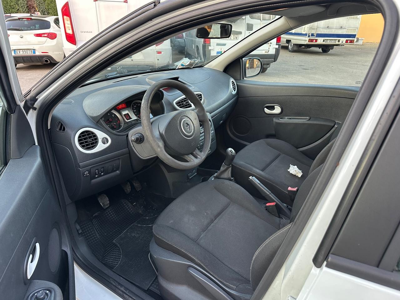 Renault Clio 1.2 16V 5 porte GPL Dynamique