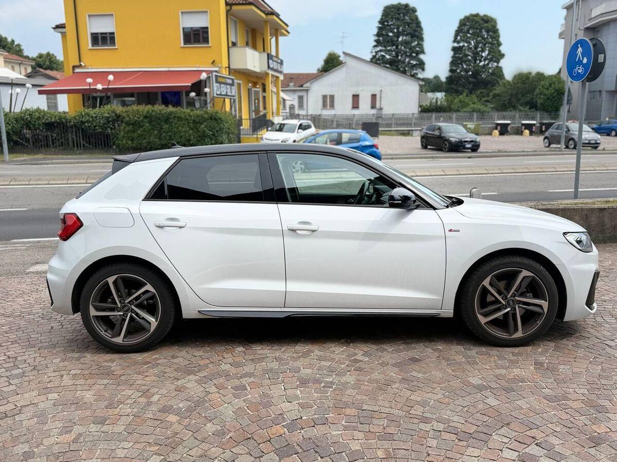 Audi A1 30 1.0 tfsi S line edition 116cv