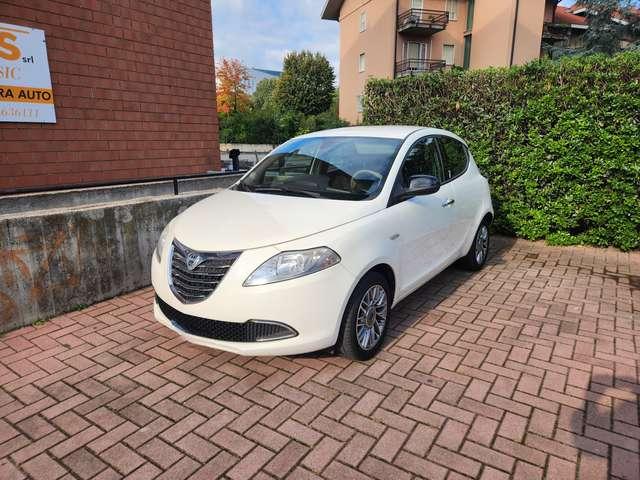 Lancia Ypsilon Ypsilon 1.2 8v Silver neo patentati