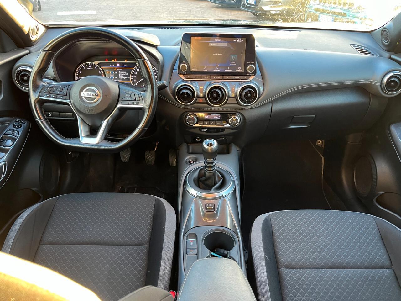 Nissan Juke 1.0 DIG-T 114 CV N-Connecta