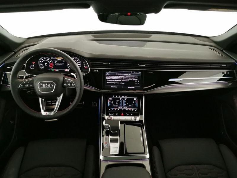 Audi Q8 RS 4.0 mhev 48V performance 640cv tiptronic