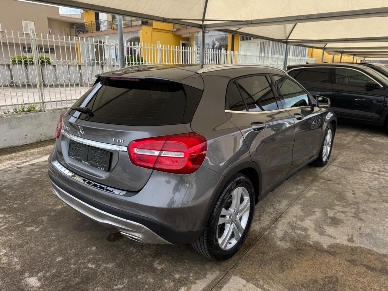 MERCEDES-BENZ GLA 200 CDI AUT. SPORT - MY15