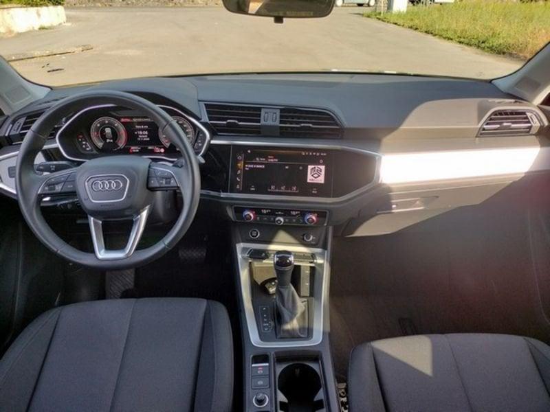Audi Q3 2.0 35 TDI S Tronic Business Advanced