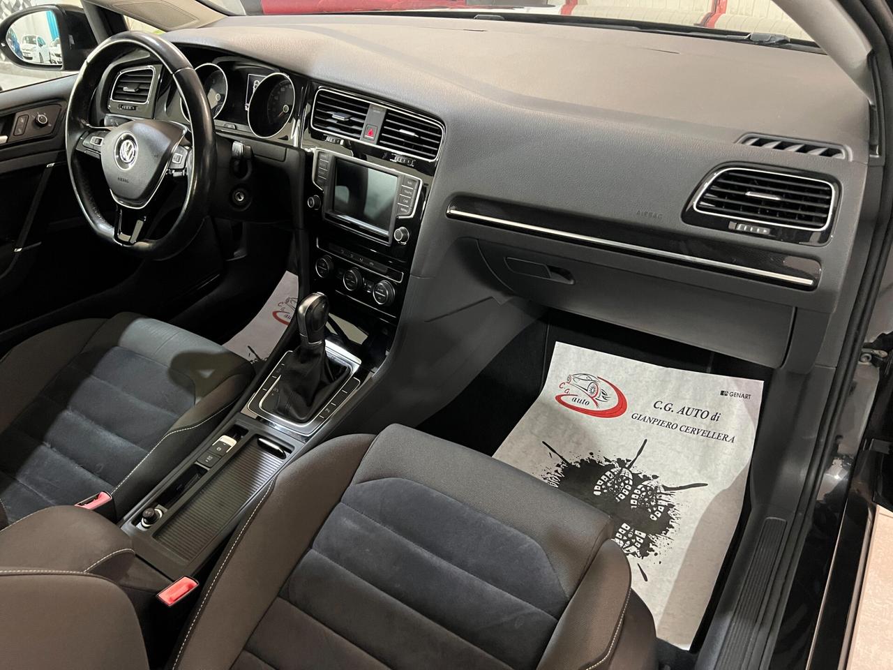 Volkswagen Golf 1.6 110 CV -Executive - 2017