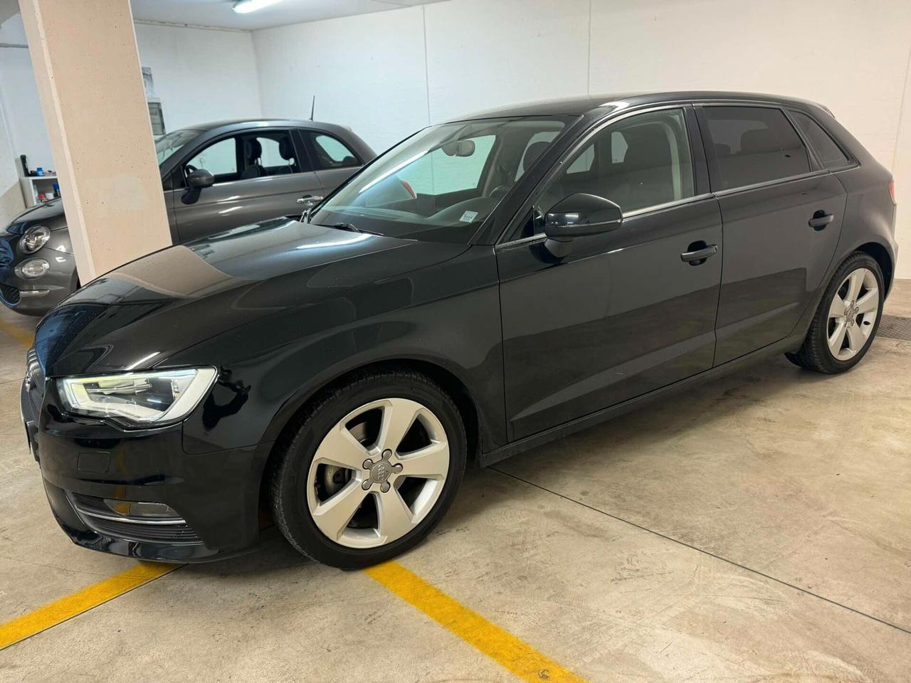 Audi A3 1.6 TDI S tronic