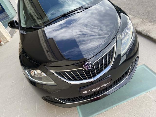 LANCIA Ypsilon 1.0 FireFly 5 porte S&S Hybrid Gold 5 posti.