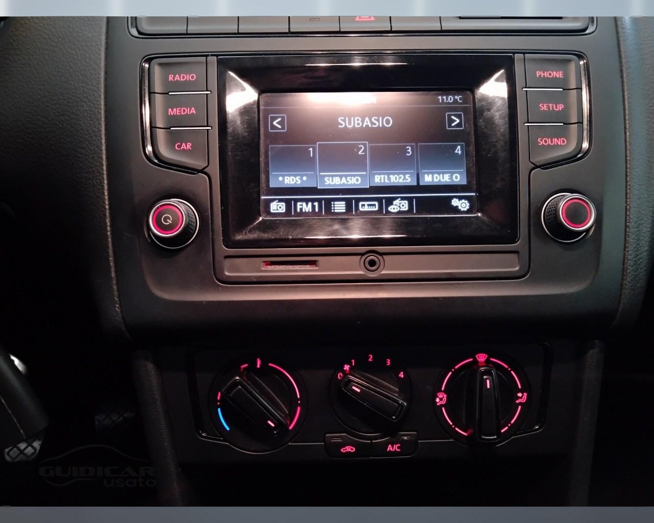 VOLKSWAGEN Polo V 2014 - Polo 5p 1.0 mpi Trendline 60cv