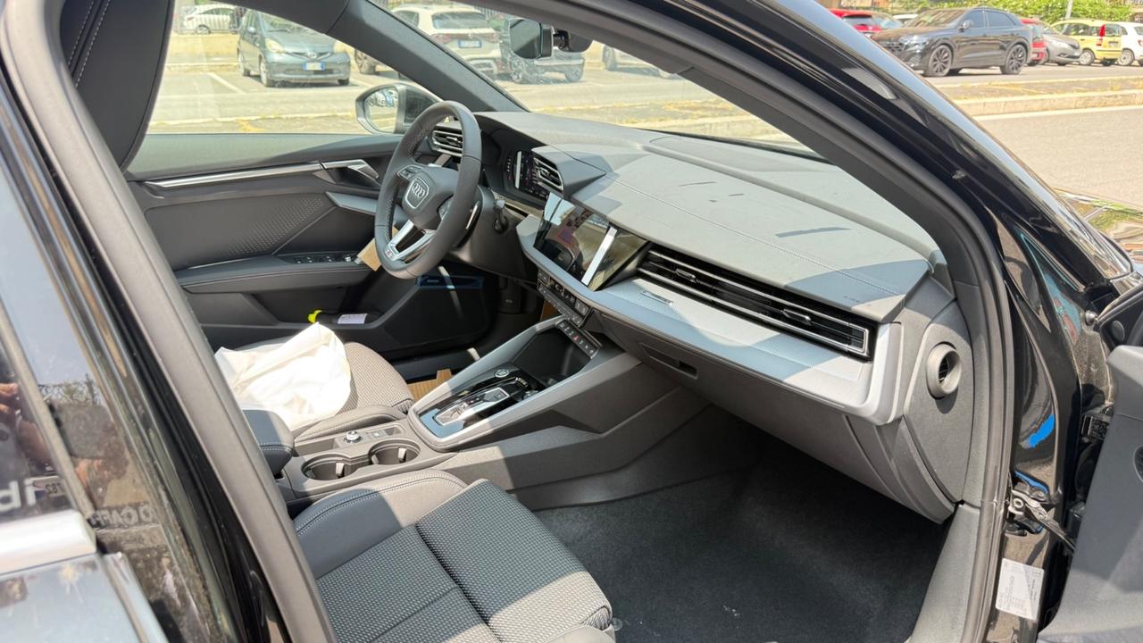 Audi A3 SPB 35 TDI S tronic S line edition LED NAVI COCKPIT KAMERA 360 TETTO APRIBILE PACCHETTO LUCI AMBIENT