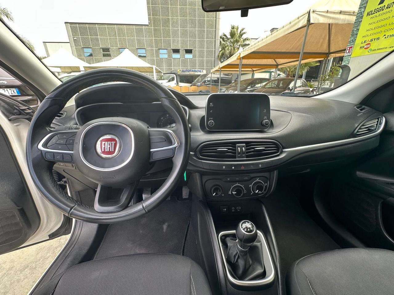 Fiat Tipo 1.3 Mjt 4 porte Lounge