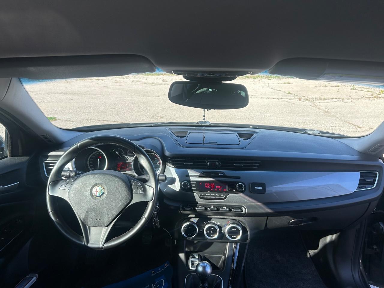 Alfa Romeo Giulietta 1.6 JTDm-2 105 CV Distinctive