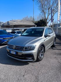 Volkswagen Tiguan 2.0 TDI SCR 4MOTION R Line
