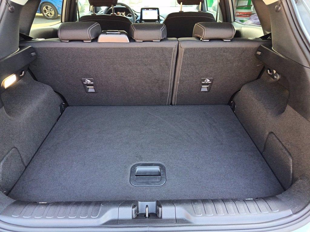 FORD Puma m-hybrid Titanium Design del 2023