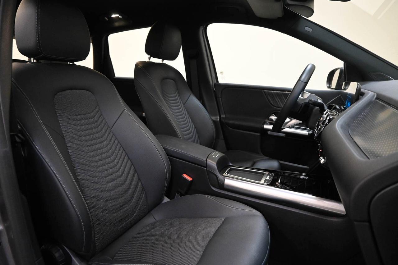 MERCEDES Classe B (W247) B 180 Automatic Ad...