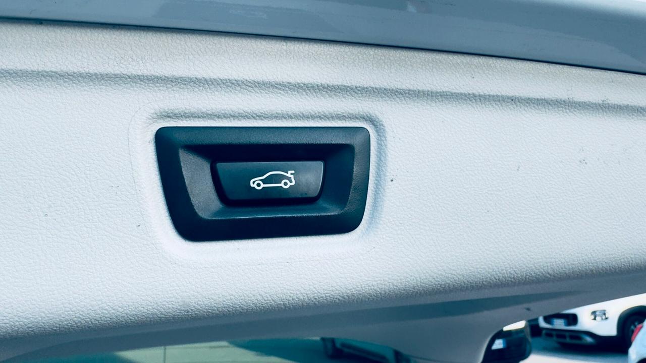 Bmw 320 320d xDrive Touring Sport