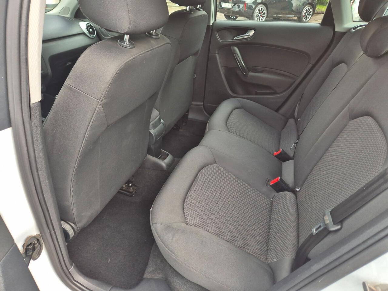 Audi A1 SPB 1.2 TFSI S line edition