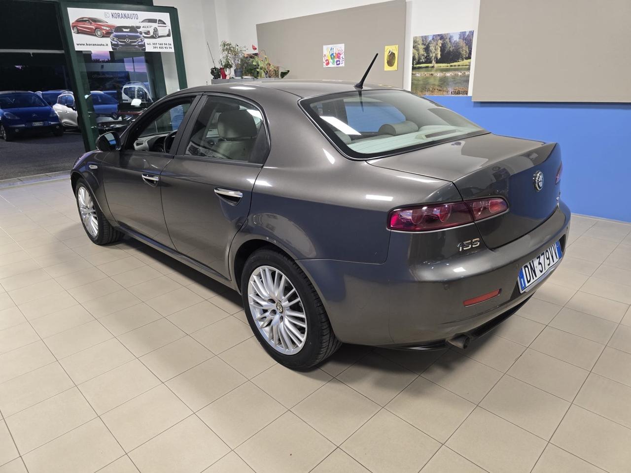 Alfa Romeo 159 1.9 JTDm Distinctive