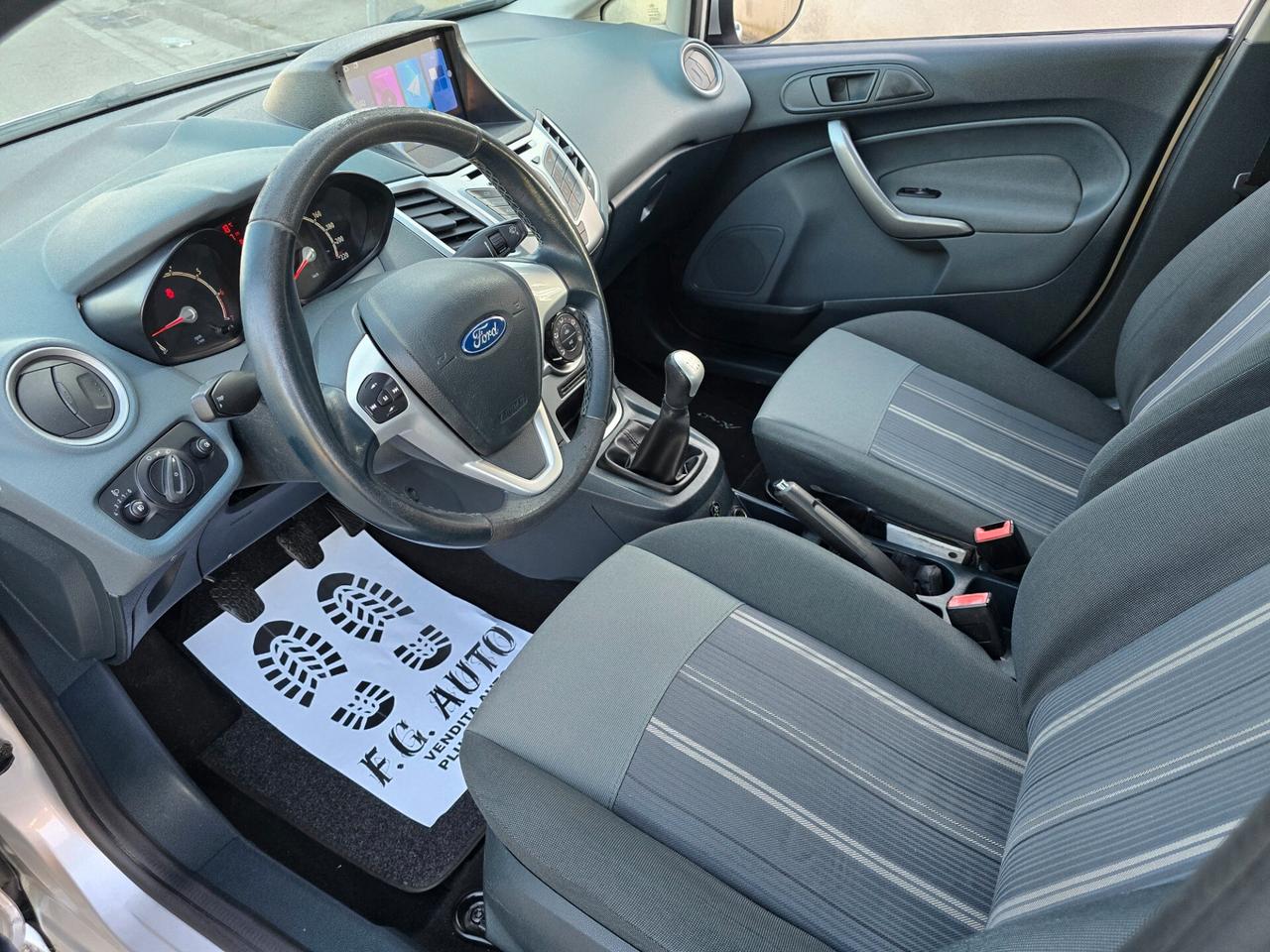 FORD FIESTA 5 PORTE 1.4 GPL 2011 PERFETTA DI TUTTO