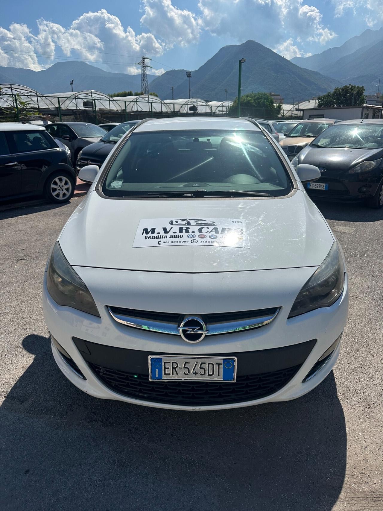 Opel Astra 1.7 CDTI 110CV Sports Tourer Cosmo
