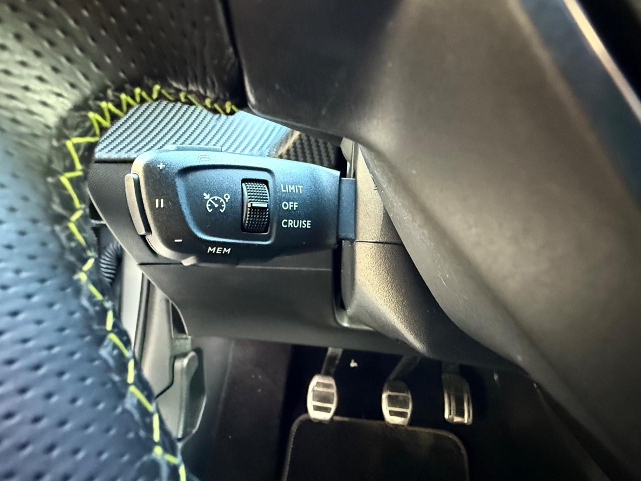 Peugeot 208 Stop&Start 5 porte GT