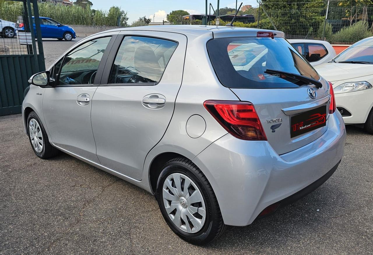 Toyota Yaris 1.5 Hybrid 5 porte Active