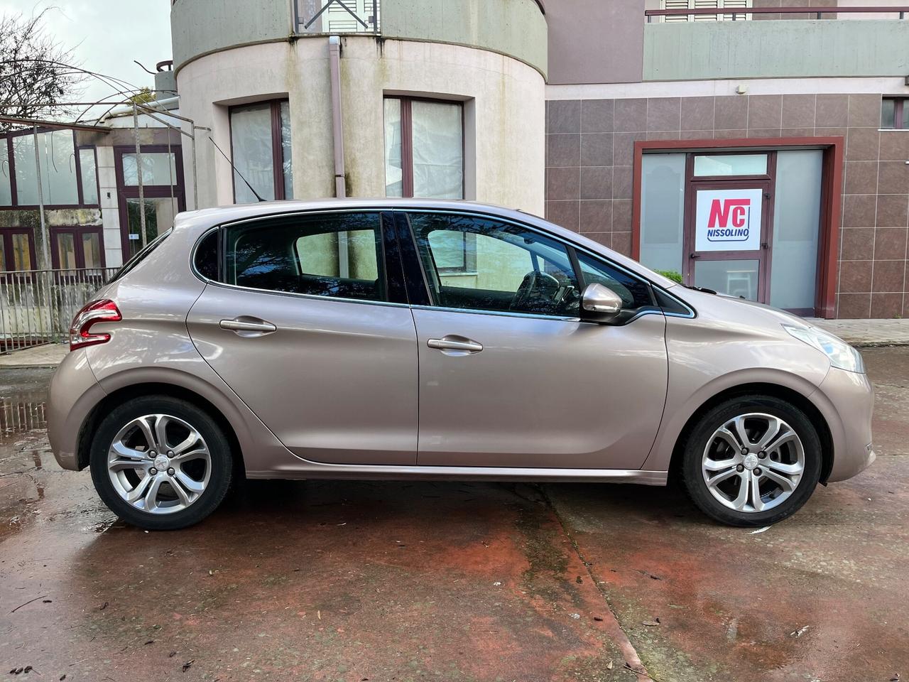 Peugeot 208 1.2 VTi - 2012 !PREZZO PROMO!