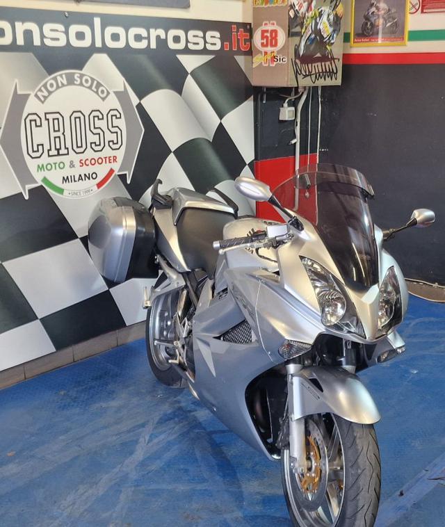 HONDA VFR 800 - ANNO 2007