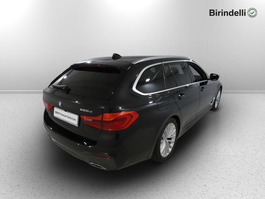 BMW Serie 5(G30/31/F90) - 525d Touring Msport